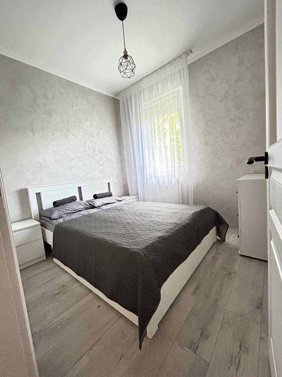 Sunhouse Apartman Hajduszoboszlo Luaran gambar